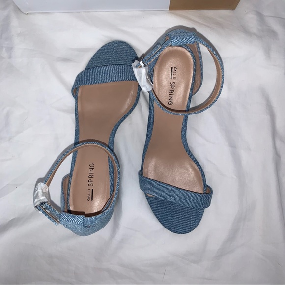 Call It Spring Stangarone Block-Heel Sandals NIB - Picture 3 of 8